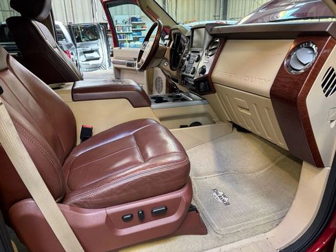 Used 2014 Ford F450 King Ranch w/ King Ranch Chrome Package image 32