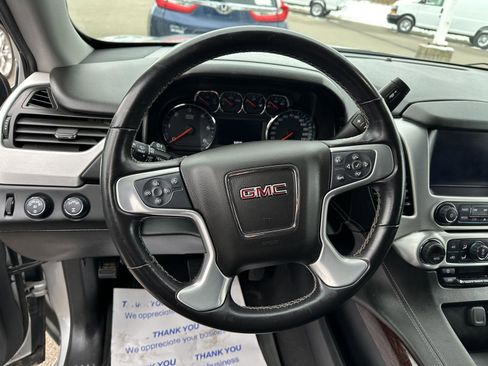 Used 2020 GMC Yukon SLE w/ SLE Value Package image 37