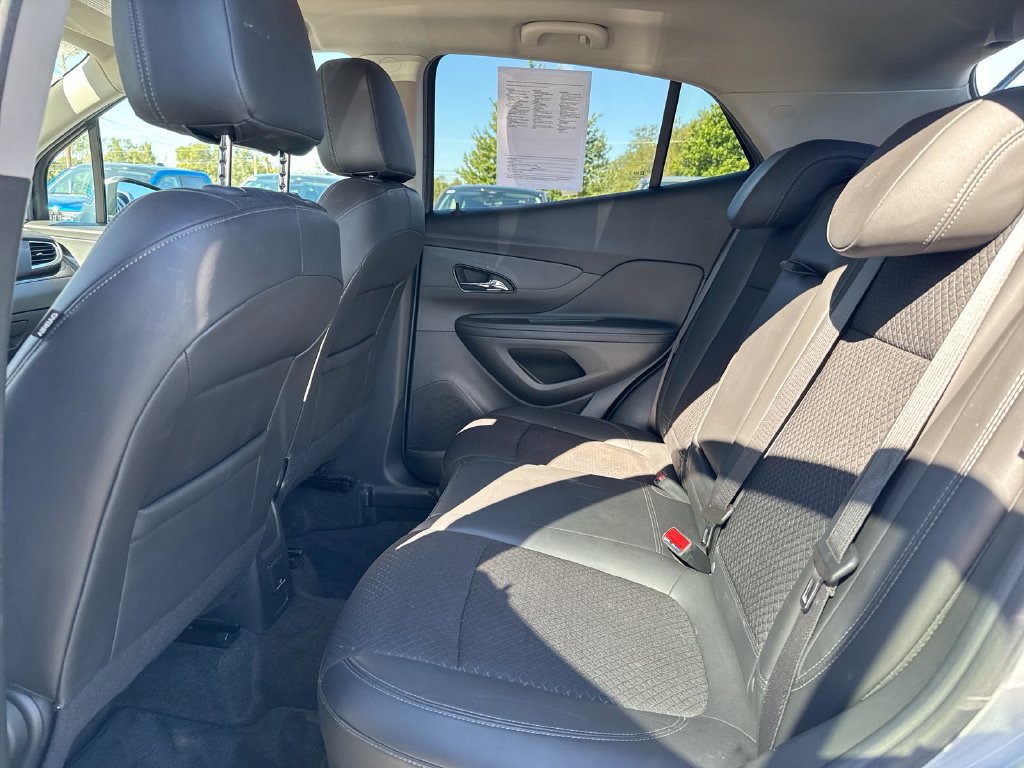 Used 2022 Buick Encore Preferred w/ Safety Package AWD/4WD image 22