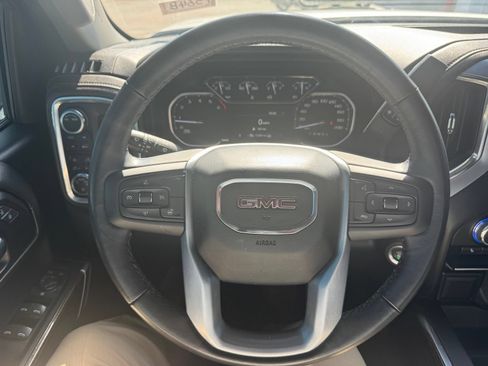 Used 2022 GMC Sierra 1500 Elevation AWD/4WD image 19