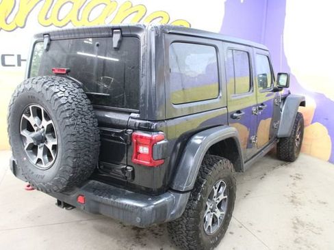 Used 2018 Jeep Wrangler Unlimited Rubicon w/ Uconnect 4C Nav & Sound Group AWD/4WD image 8