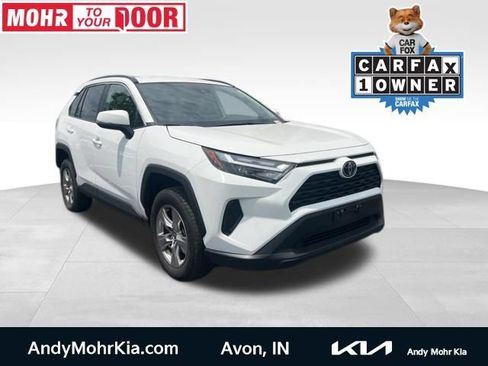 Used 2025 Toyota RAV4 XLE FWD image 1