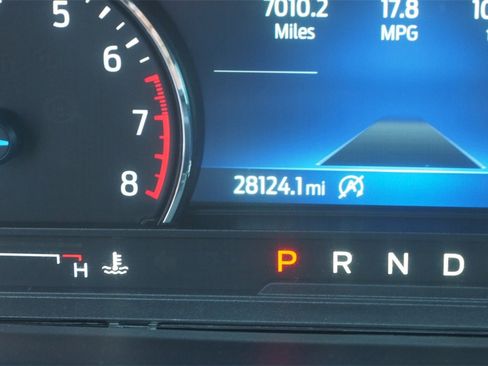 Used 2021 Ford Explorer XLT w/ Class III Trailer Tow Package image 14