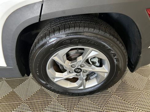 Certified 2022 Hyundai Tucson SEL w/ Cargo Package image 11