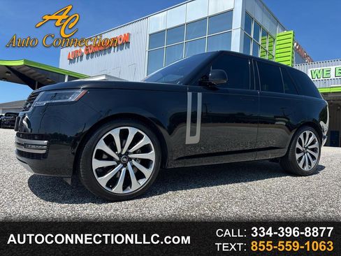 Used 2023 Land Rover Range Rover SE AWD/4WD image 1