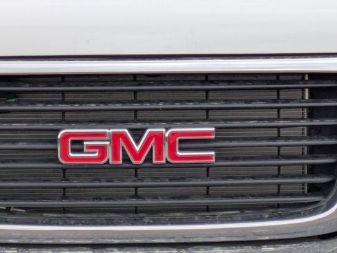 New 2025 GMC Savana 2500 Work Van w/ Safety Package image 10