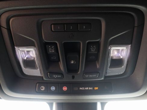 Used 2021 GMC Sierra 1500 AT4 w/ AT4 Premium Package image 30