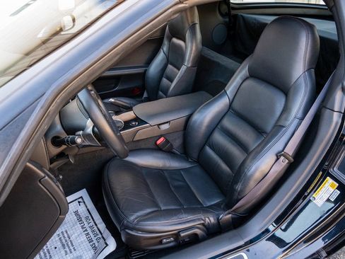 Used 2009 Chevrolet Corvette Coupe w/ Preferred Equipment Group image 13