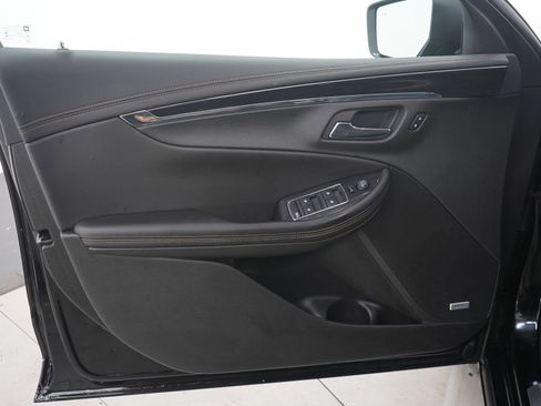 Used 2018 Chevrolet Impala Premier FWD image 19