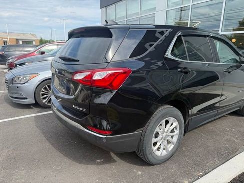 Used 2020 Chevrolet Equinox LT w/ Driver Convenience Package FWD image 3