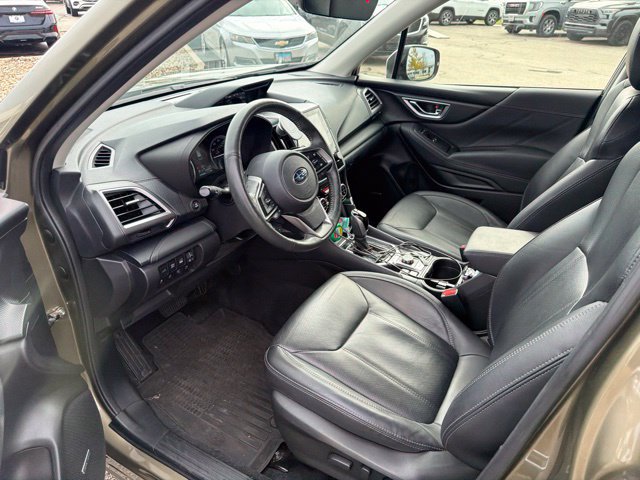 Used 2024 Subaru Forester Touring w/ POP Package 3 AWD/4WD image 11