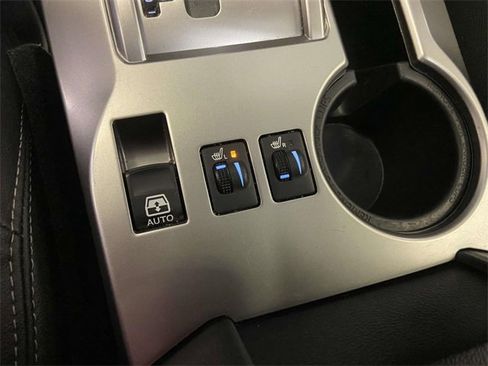 Used 2024 Toyota 4Runner SR5 Premium image 25