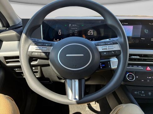 Used 2025 Hyundai Sonata SEL FWD image 18