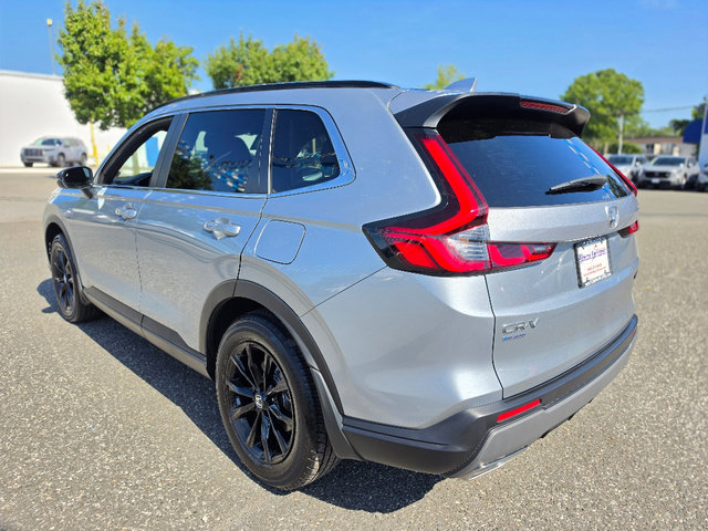 Certified 2025 Honda CR-V Sport image 4