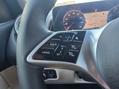 Certified 2025 Mercedes-Benz GLB 250 GLB 250 image 35