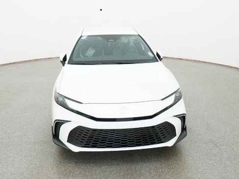 New 2026 Toyota Camry SE image 2