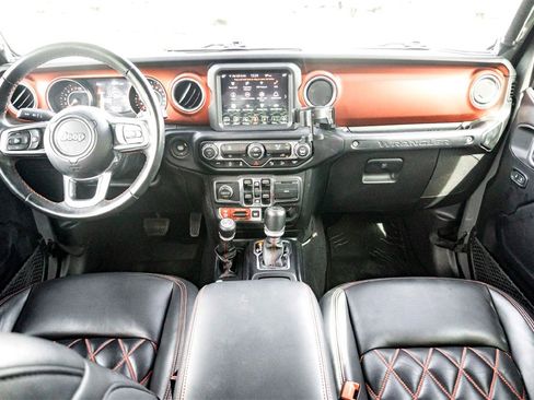 Used 2019 Jeep Wrangler Unlimited Rubicon image 31