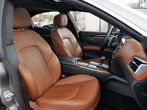 Used 2014 Maserati Ghibli S Q4 image 38