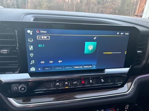 Used 2023 Chevrolet Silverado 1500 RST w/ Z71 Off-Road Package image 25