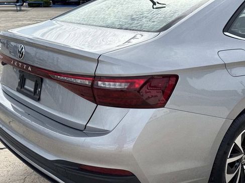 Used 2025 Volkswagen Jetta S FWD image 12
