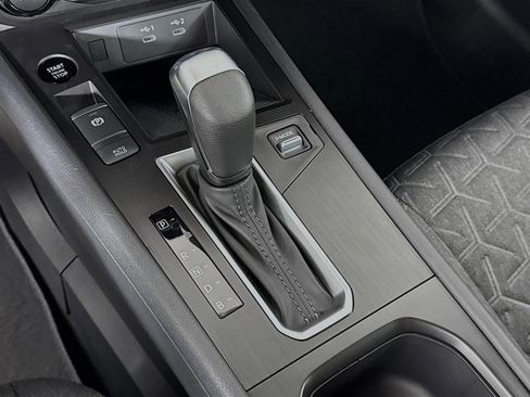 New 2026 Nissan Kicks SV FWD image 17