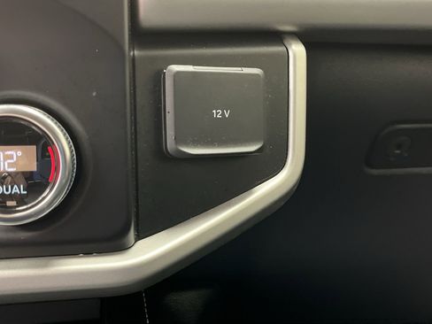 Certified 2023 Ford Expedition XLT image 28