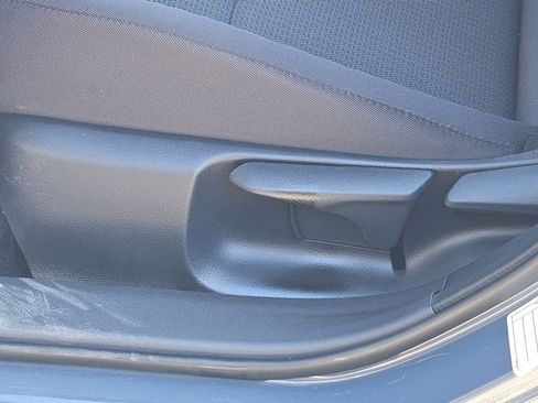 Used 2025 Toyota Prius LE image 15