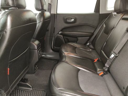Used 2021 Jeep Compass Trailhawk AWD/4WD image 18