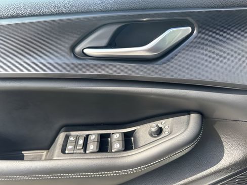 Used 2023 Jeep Grand Cherokee Altitude image 26