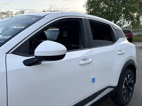 New 2025 Nissan Kicks SV AWD/4WD image 26