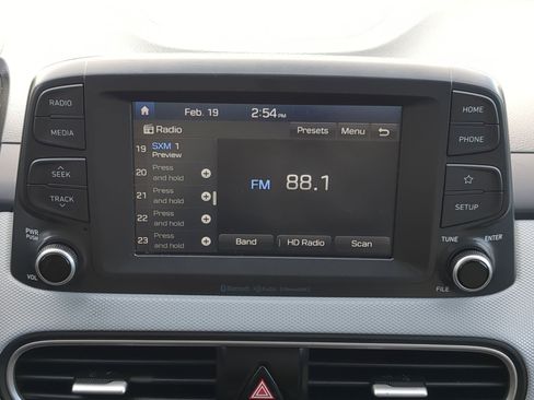 Used 2018 Hyundai Kona SEL image 23