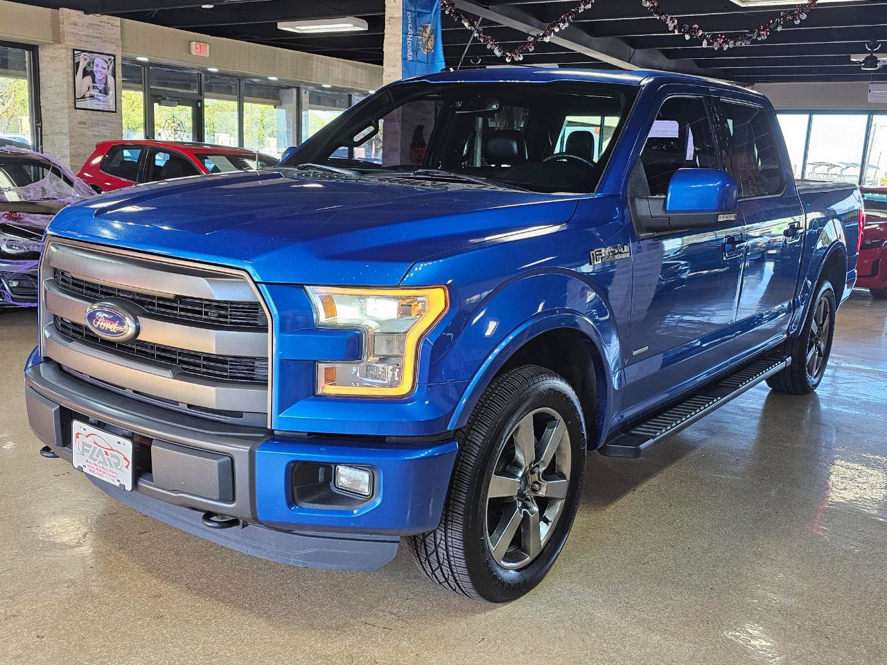 Used 2015 Ford F150 Lariat w/ Equipment Group 502A Luxury AWD/4WD image 3