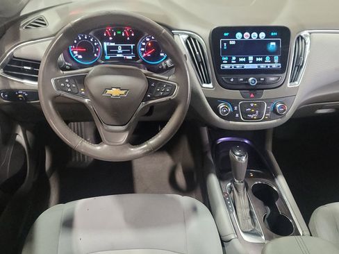 Used 2018 Chevrolet Malibu LT w/ Driver Confidence Package image 22