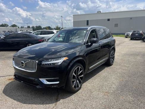 Used 2024 Volvo XC90 B6 Plus AWD/4WD image 4