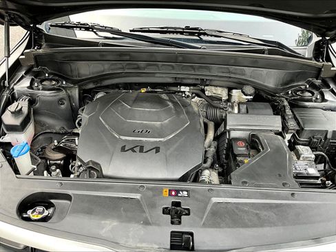 Certified 2024 Kia Telluride S w/ S Sunroof Package FWD image 31