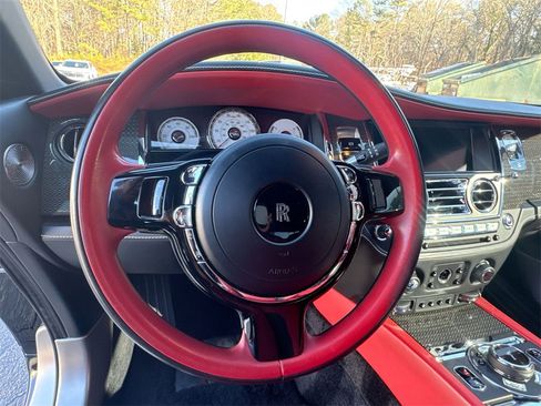Used 2020 Rolls-Royce Wraith image 16