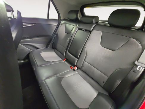 Used 2023 Kia Niro EX Touring image 13