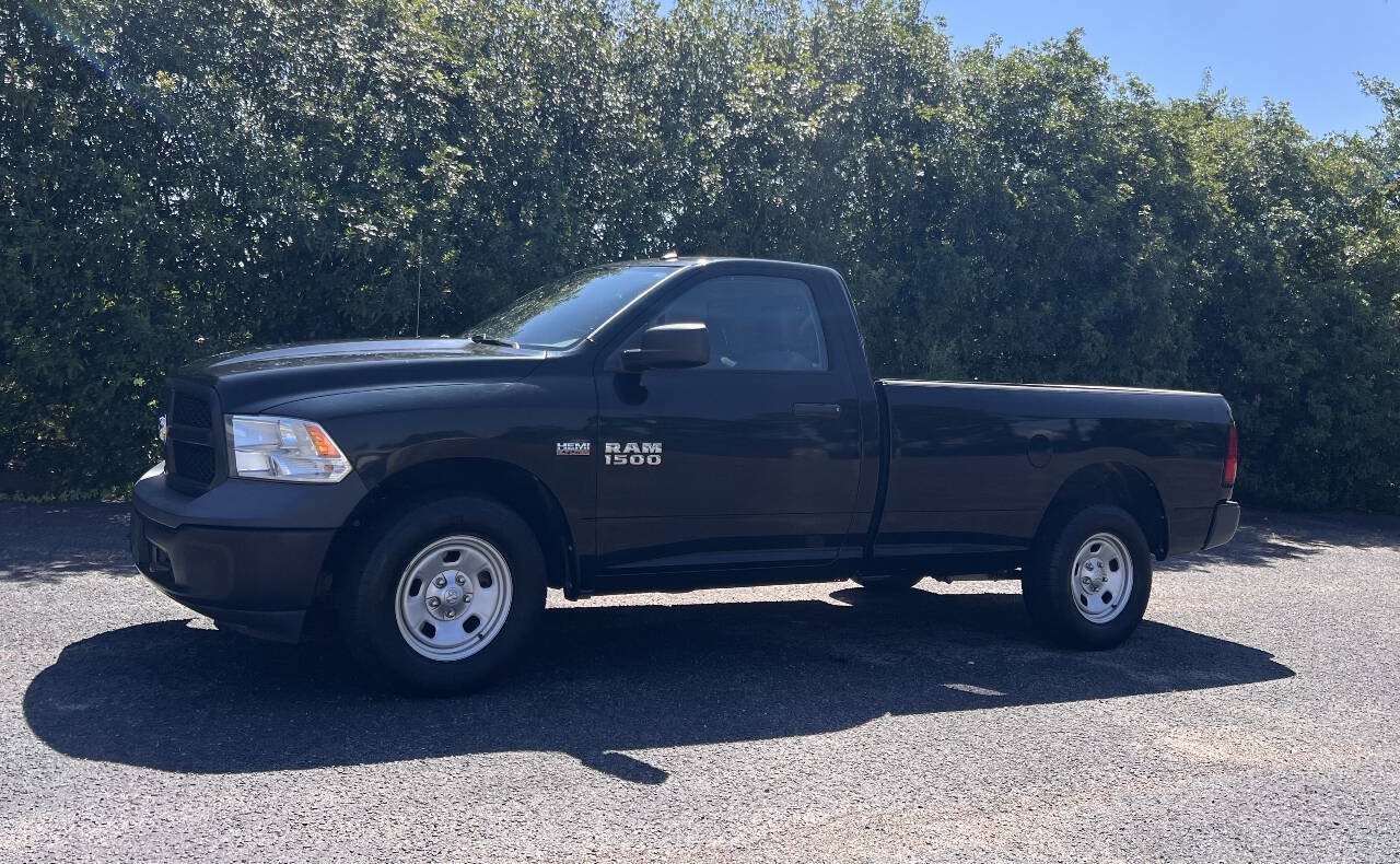Used 2016 RAM 1500 Tradesman w/ Power & Remote Entry Group AWD/4WD image 3