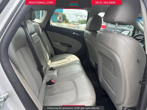 Used 2012 Buick Verano FWD image 20