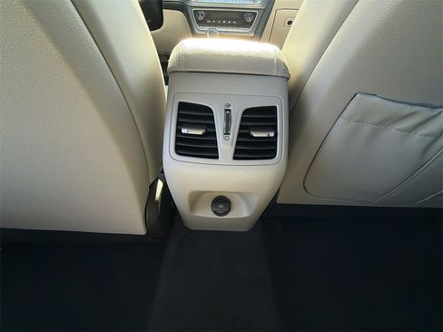 Used 2018 Hyundai Sonata Limited w/ Limited Ultimate Package 03 image 22