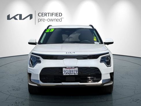 Certified 2023 Kia Niro Wind FWD image 9