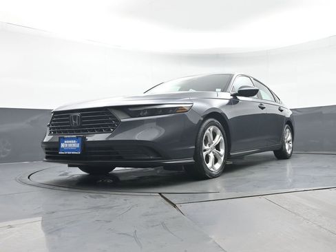Certified 2023 Honda Accord LX image 31