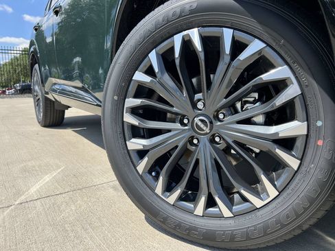 New 2026 Nissan Rogue Platinum AWD/4WD image 7