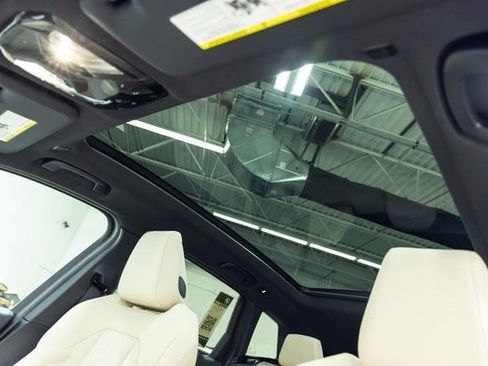 New 2026 BMW X3 xDrive30 w/ Premium Package image 16