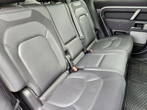 Used 2023 Land Rover Defender 130 X-Dynamic SE AWD/4WD image 16