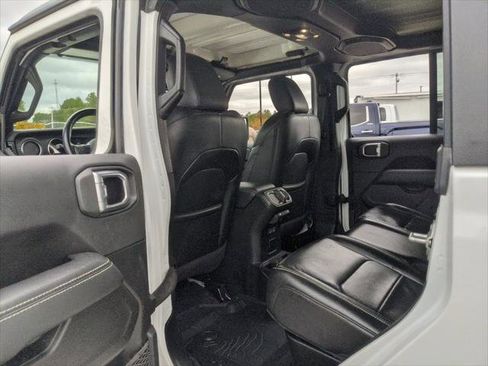 Certified 2022 Jeep Gladiator Overland w/ Popular Equipment Package image 38