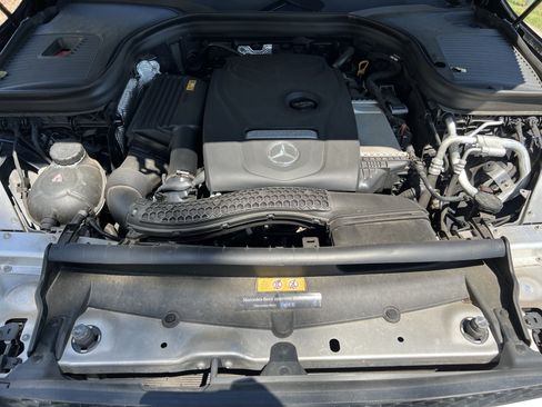 Used 2018 Mercedes-Benz GLC 300 image 36
