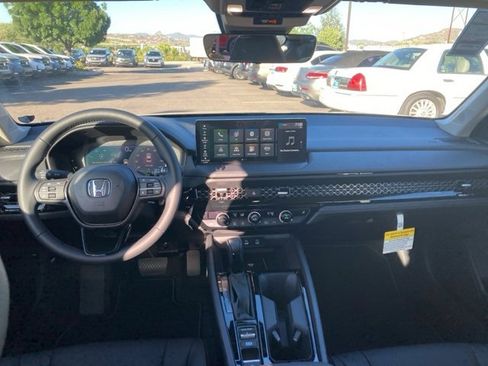 New 2025 Honda Accord EX-L image 9