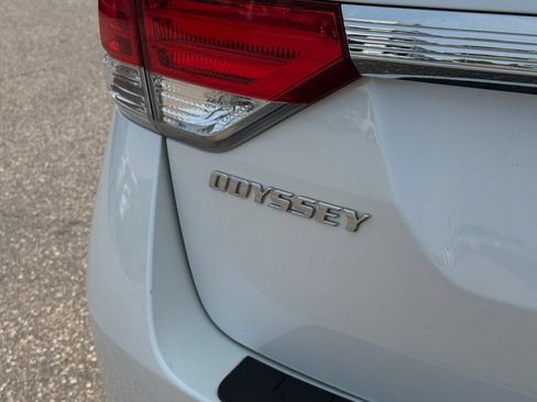 Used 2016 Honda Odyssey EX-L image 39