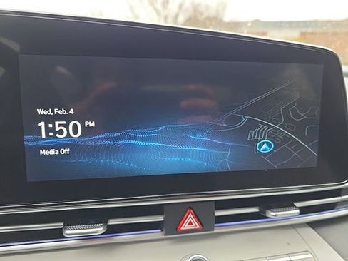 New 2026 Hyundai Elantra Limited image 32